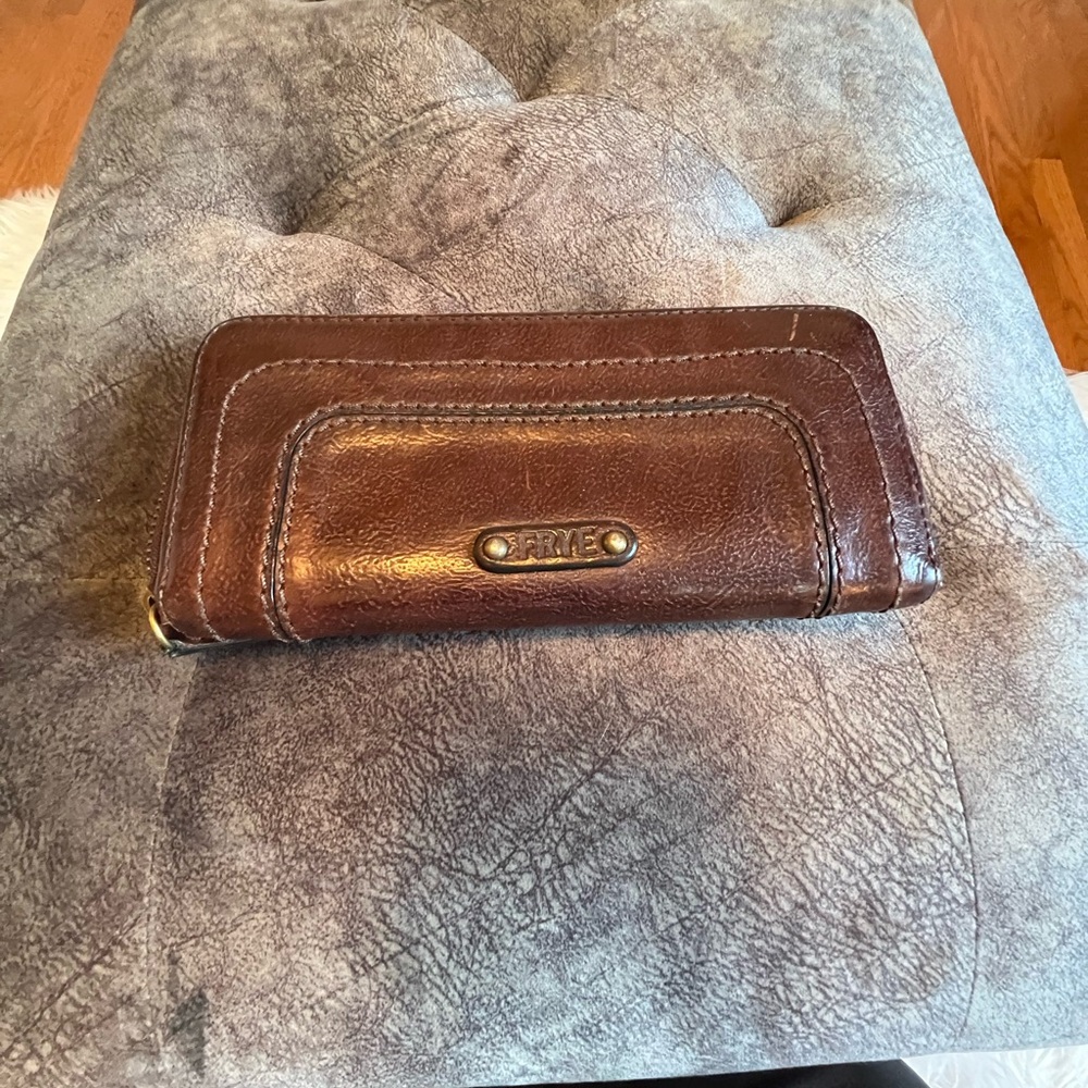 FRYE Genuine Leather Zip Around Wallet